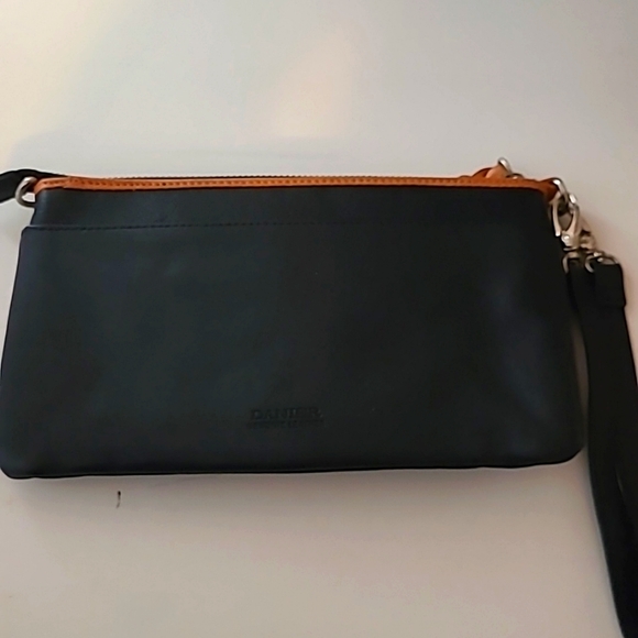 Danier Leather Clutch - Picture 2 of 8